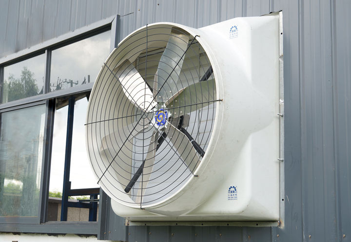 Ventilador de circulação de refrigeração de aves de capoeira de aço galvanizado com volume de ar e quadro PE de camada dupla