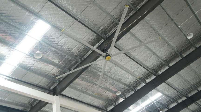 Ventilador de teto industrial metálico com 12500m3/min Fluxo de ar máximo IP55 Proteção do motor Grau 1000w Potência