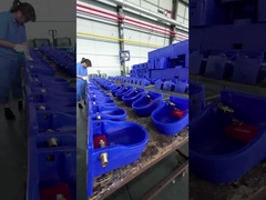 2.66kg Resistente PP plástico água de gado taça