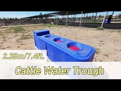 Tesoura de bebedeira de vaca de alta capacidade 85L Material de polietileno resistente a impactos