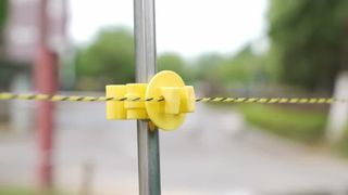 Kit de cerca elétrica profissional: proteja seu gado em minutos